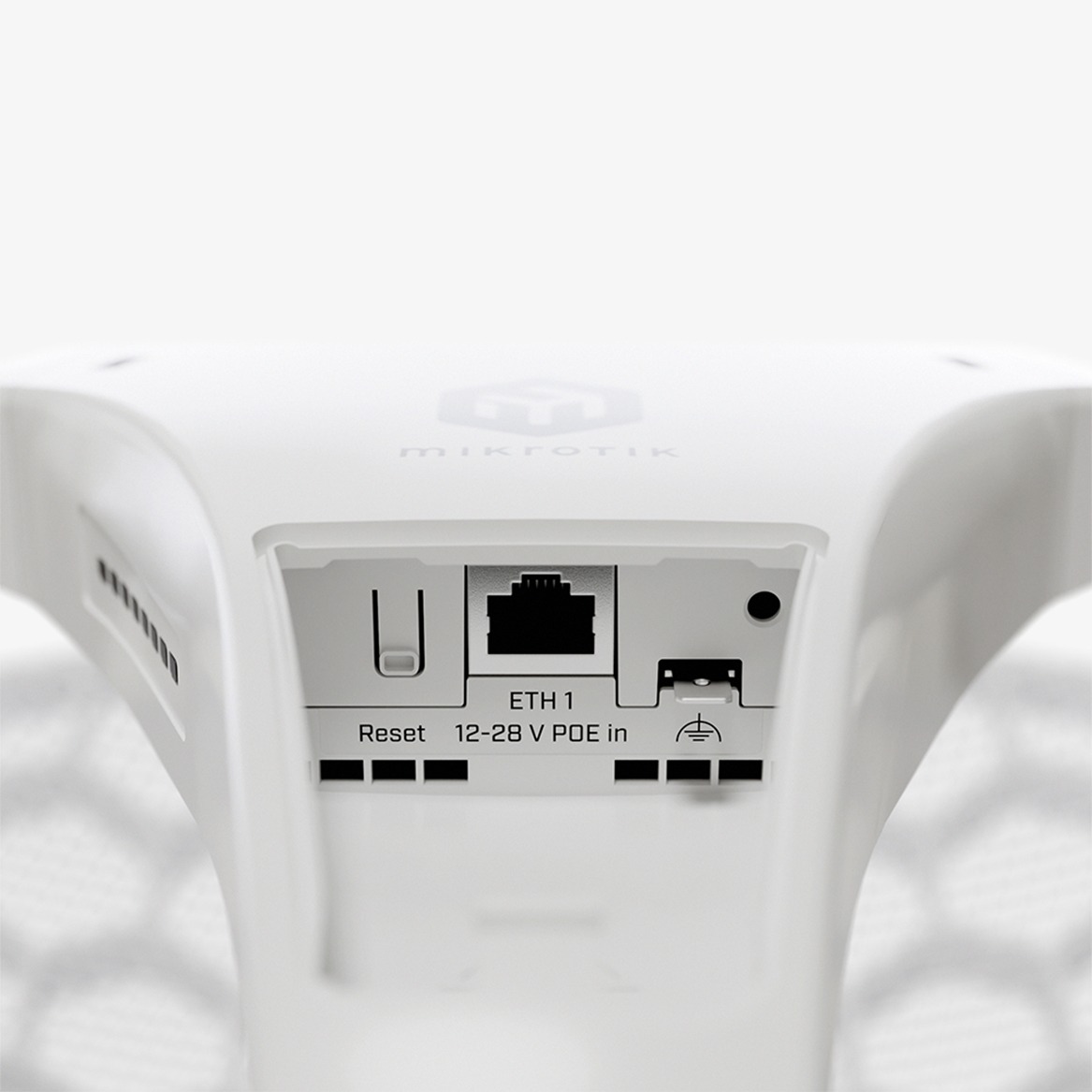 MikroTik LHG XL 5 ax - Image 2